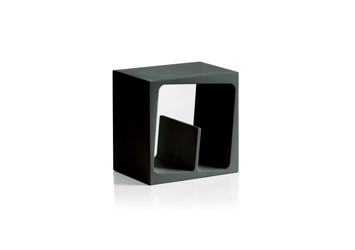 Quby Bookcase