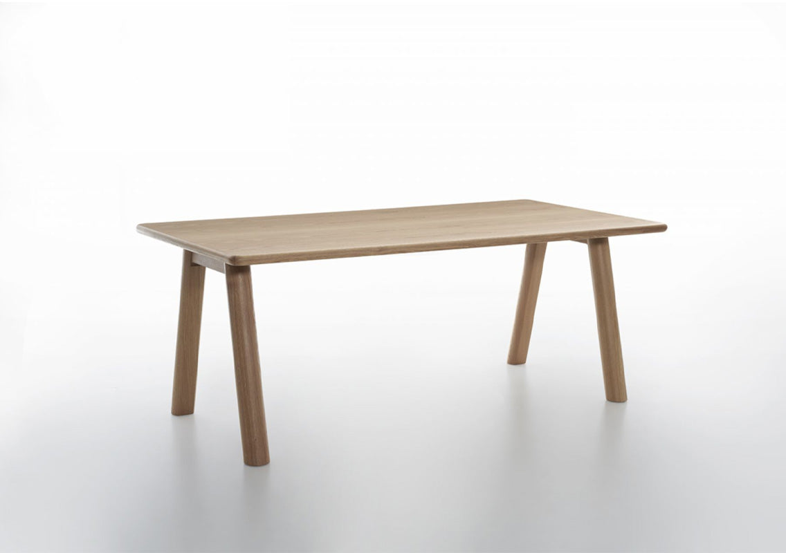 Tran Tran Office Desk