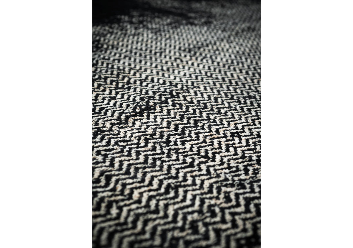 Scarlet Twill (Floor Model)