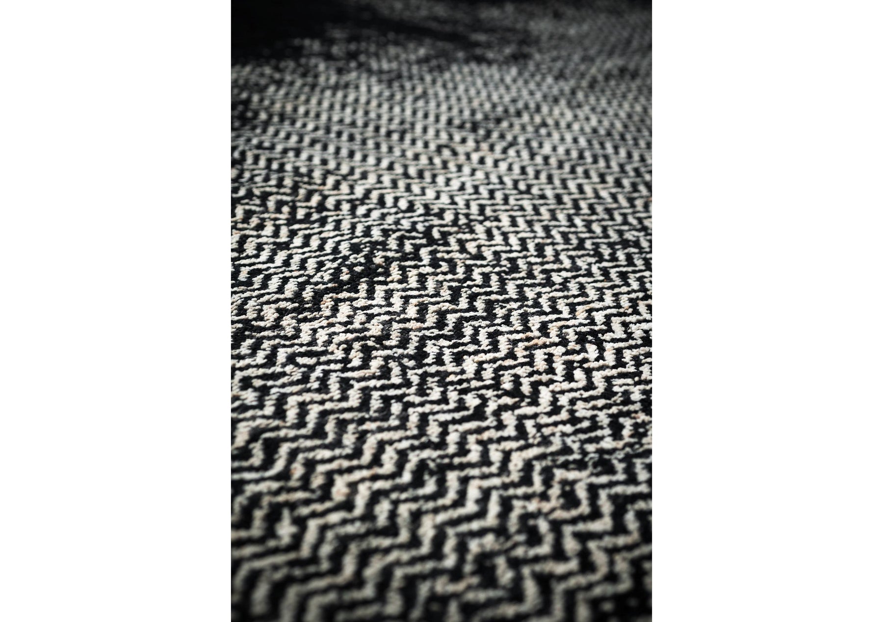 Scarlet Twill (Floor Model)