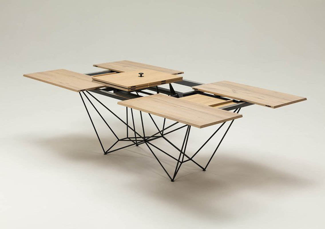 FIL8 Extendable Dining Table
