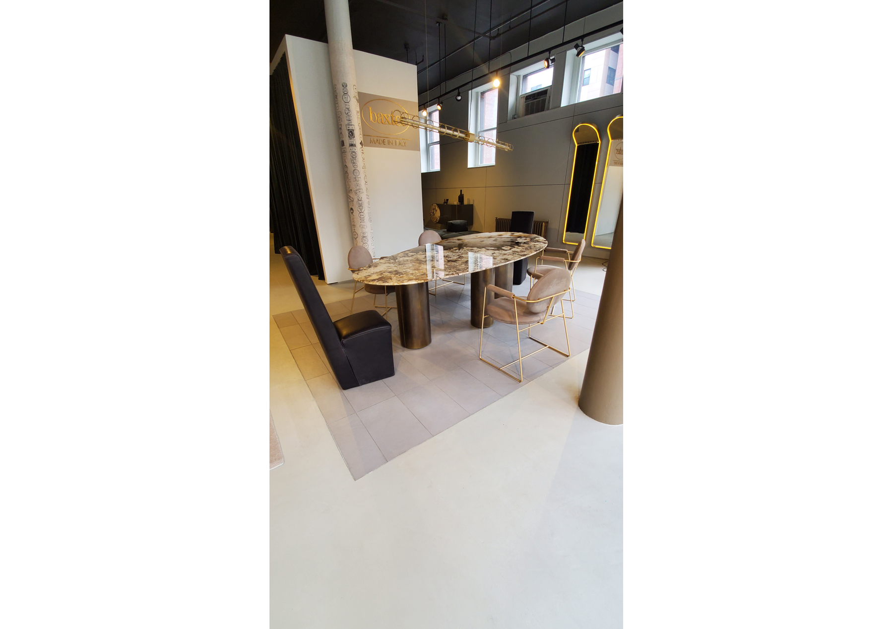 Graz (Floor Model). Set of 2.