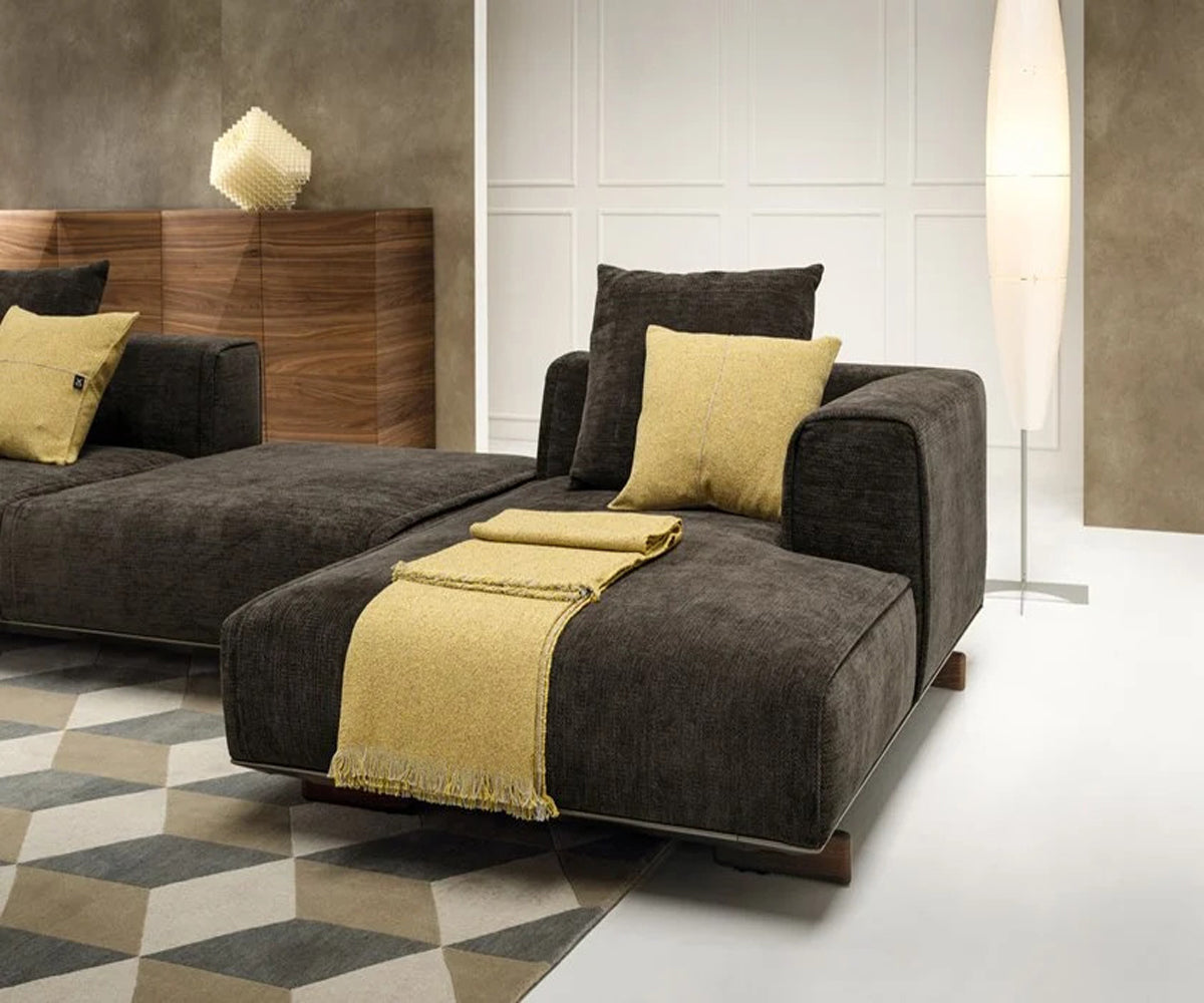 Coleman Chaise Longue