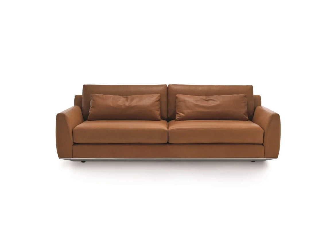 Ellington Sofa. Removable Cover.