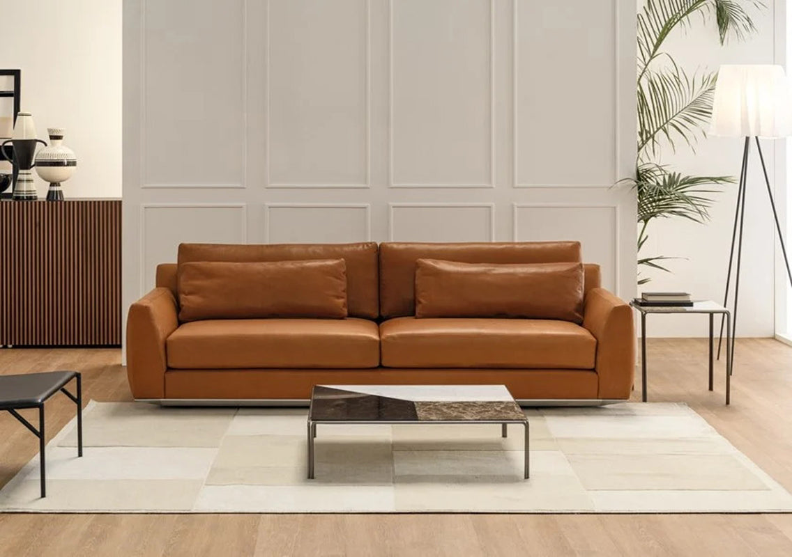 Ellington Sofa. Removable Cover.
