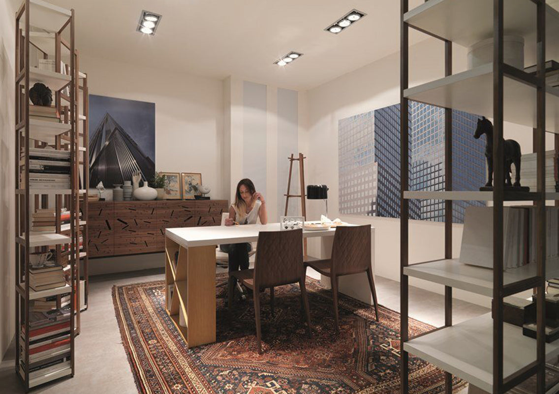 J - Table / Writing Desk