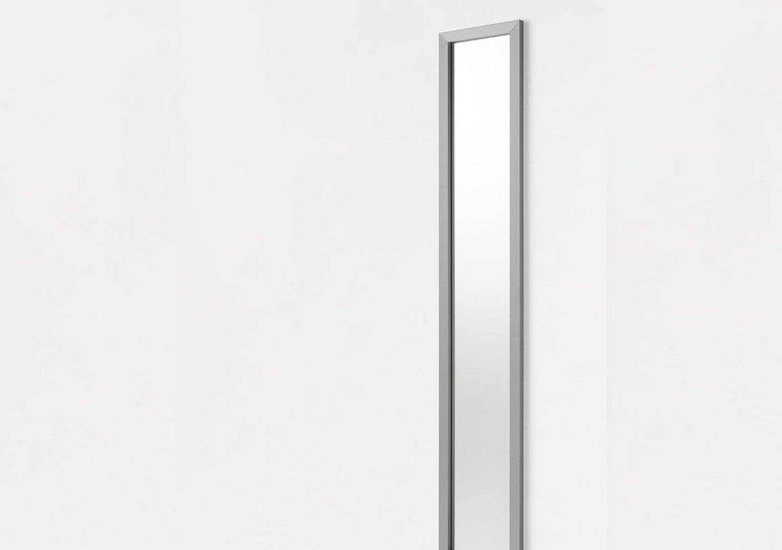 Ute Millerighe Framed Mirror (192 x 32 cm)