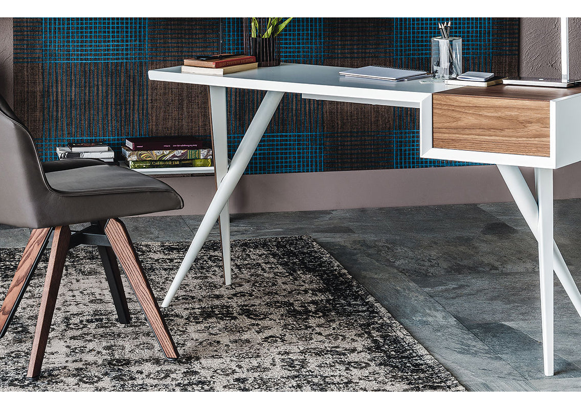 Batik Desk