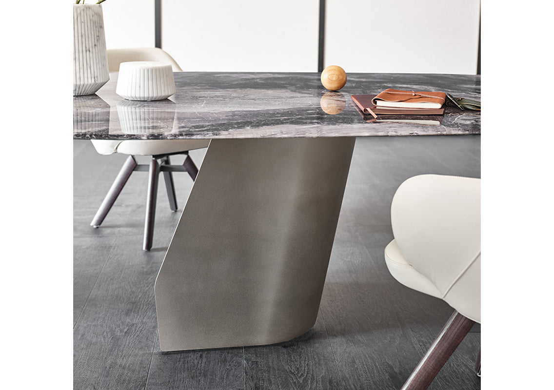 Senator Dining Table