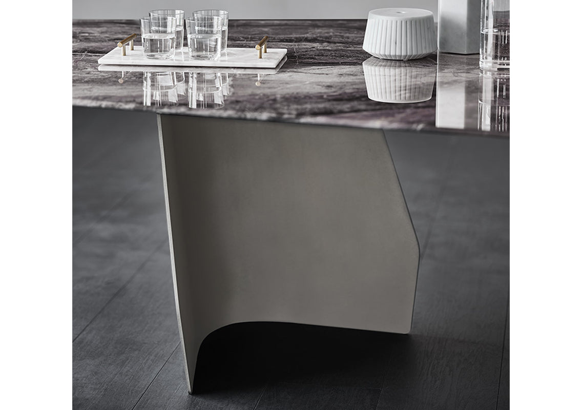Senator Dining Table