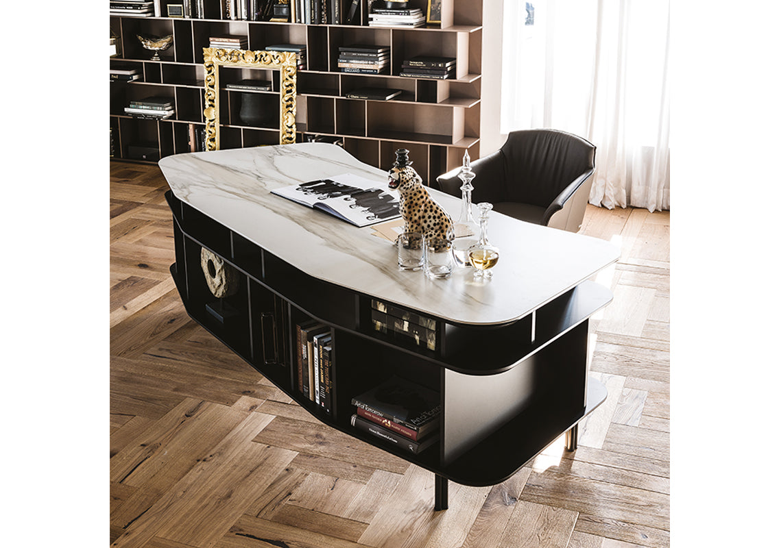 Wall Street Desk