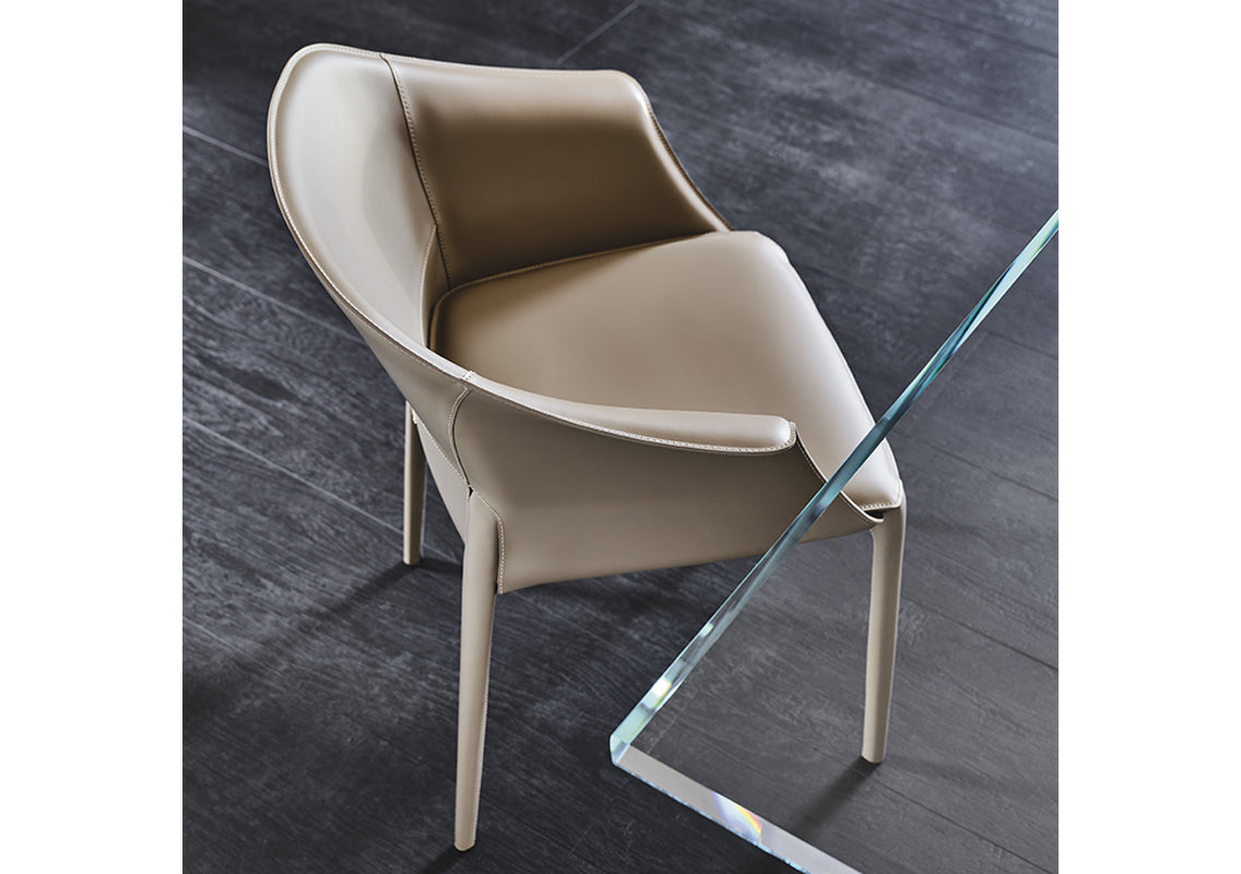 Zuleika Dining Chair With Arms