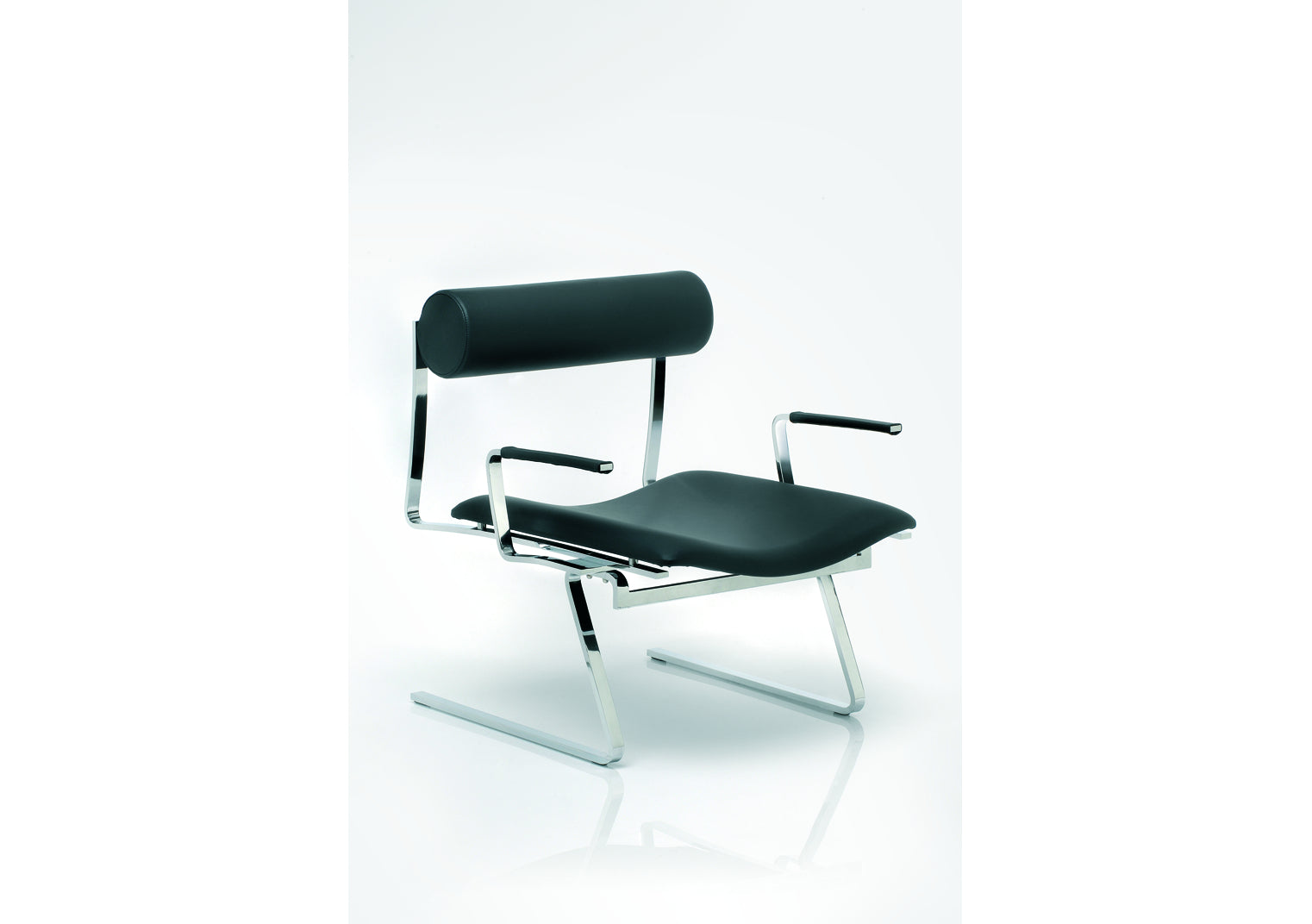 Cricket Easy & Cricket Plus Armchair by Joe Colombo