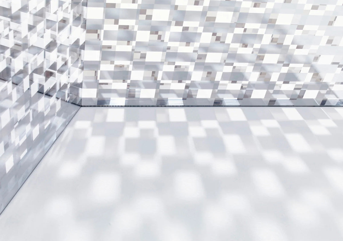 Fragment Checked 3-Panel Glass Screen