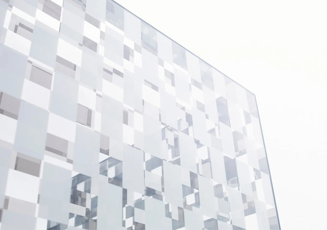 Fragment Checked 3-Panel Glass Screen