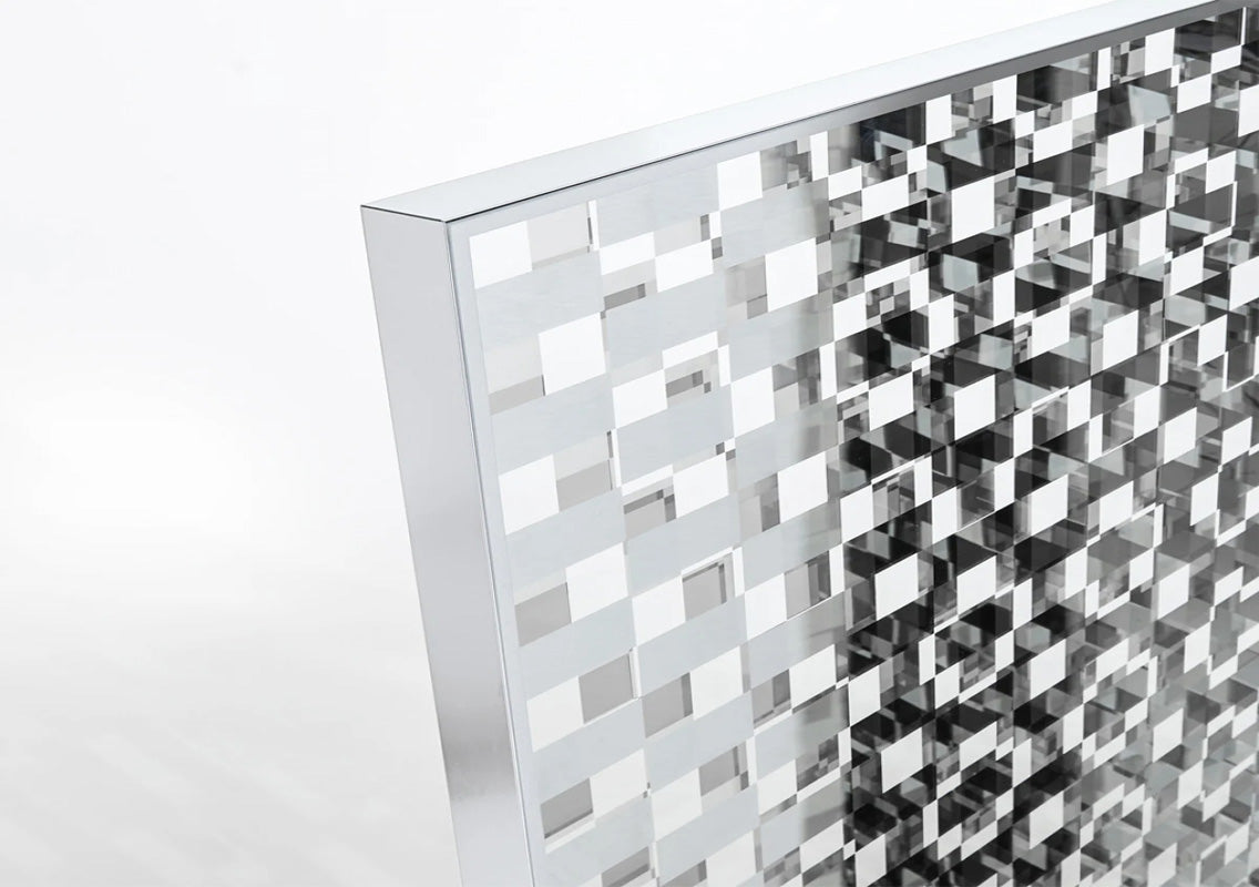 Fragment Checked 3-Panel Glass Screen