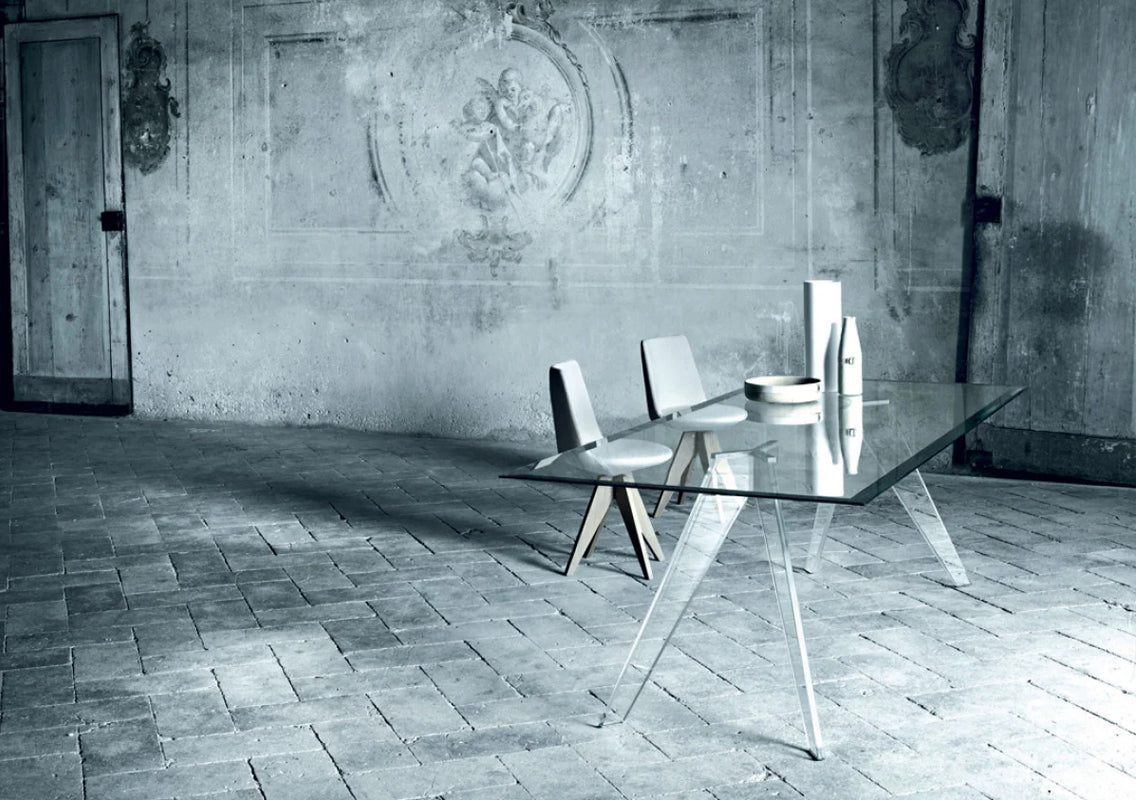 Alister Dining Table