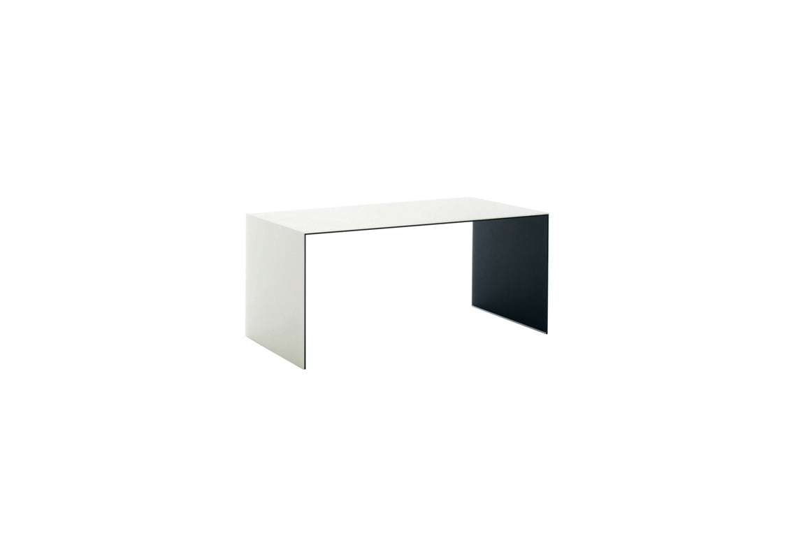 SiO2 Bridge Desks