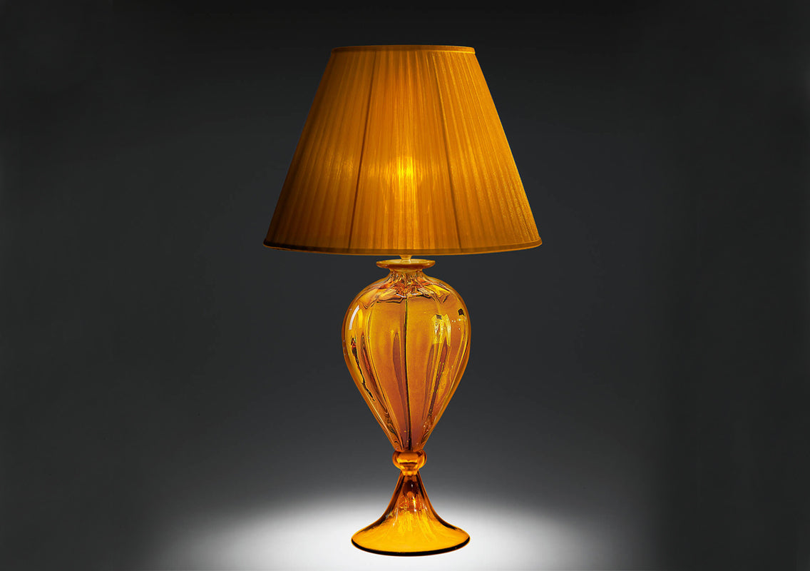 8054 Table Lamp