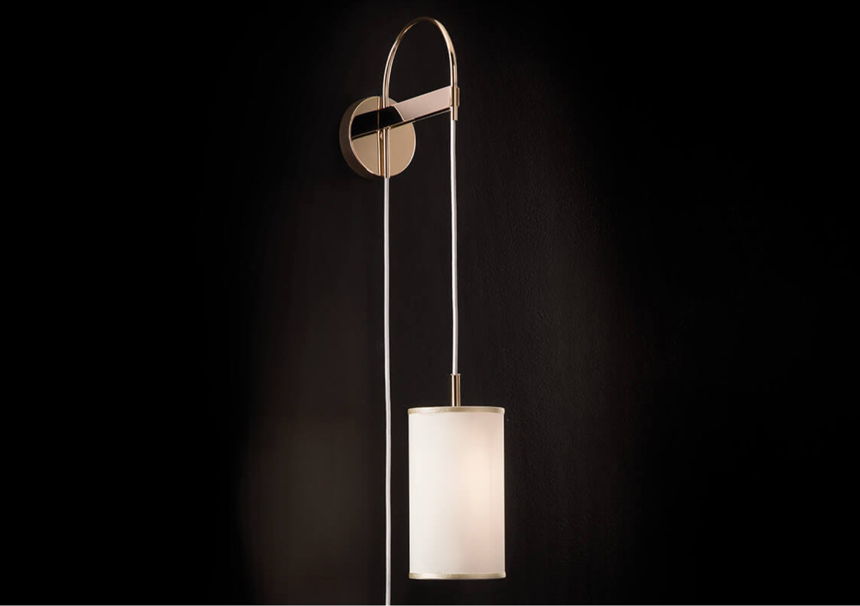 Lily Wall Lamp APS