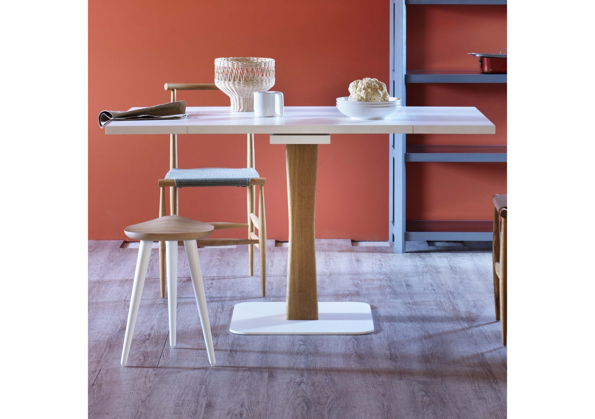 Gualtiero Extendable Bistro Table
