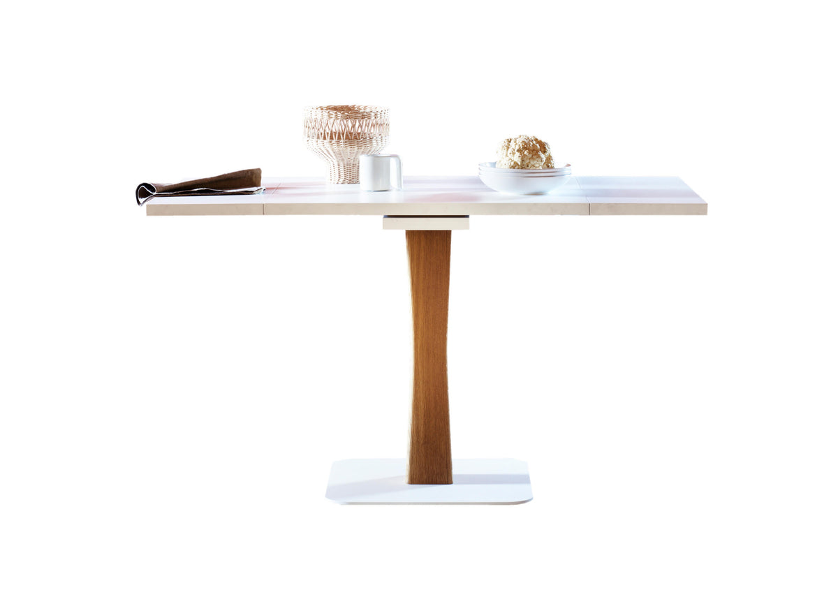 Gualtiero Extendable Bistro Table