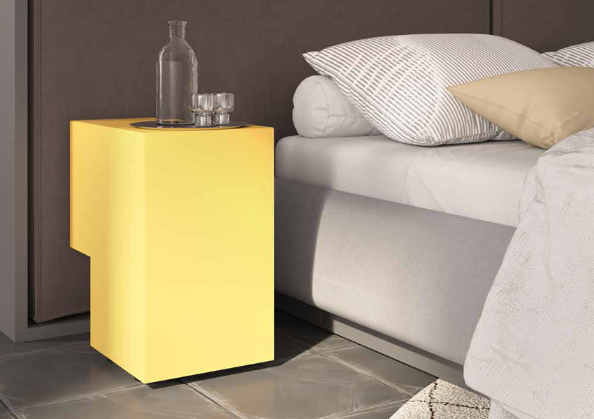 Formosa Accucciata Night Table