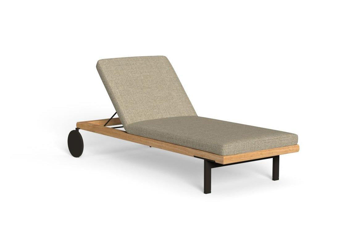 Finish - Natural Teak Frame Plain Taupe Cushions