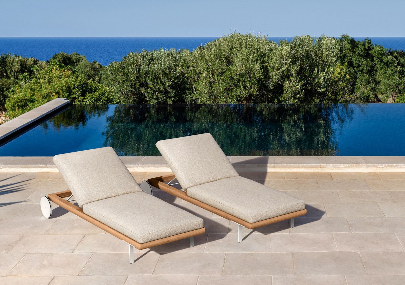 Allure Sunbed