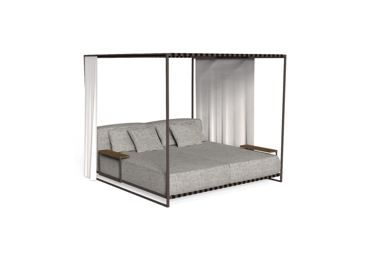 Finish - Mokka Frame Grey Melange Cushions