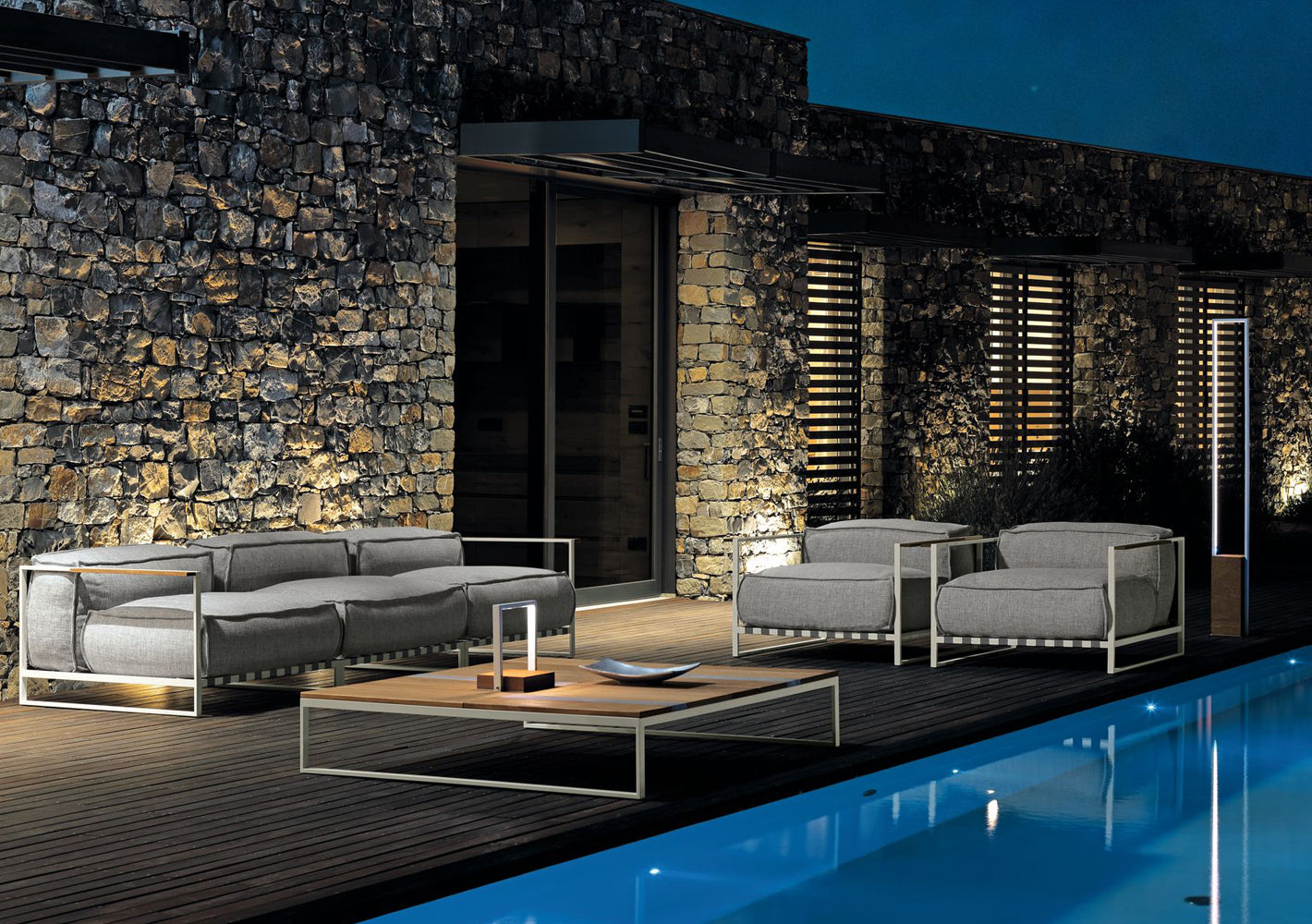 Casilda Living Armchair