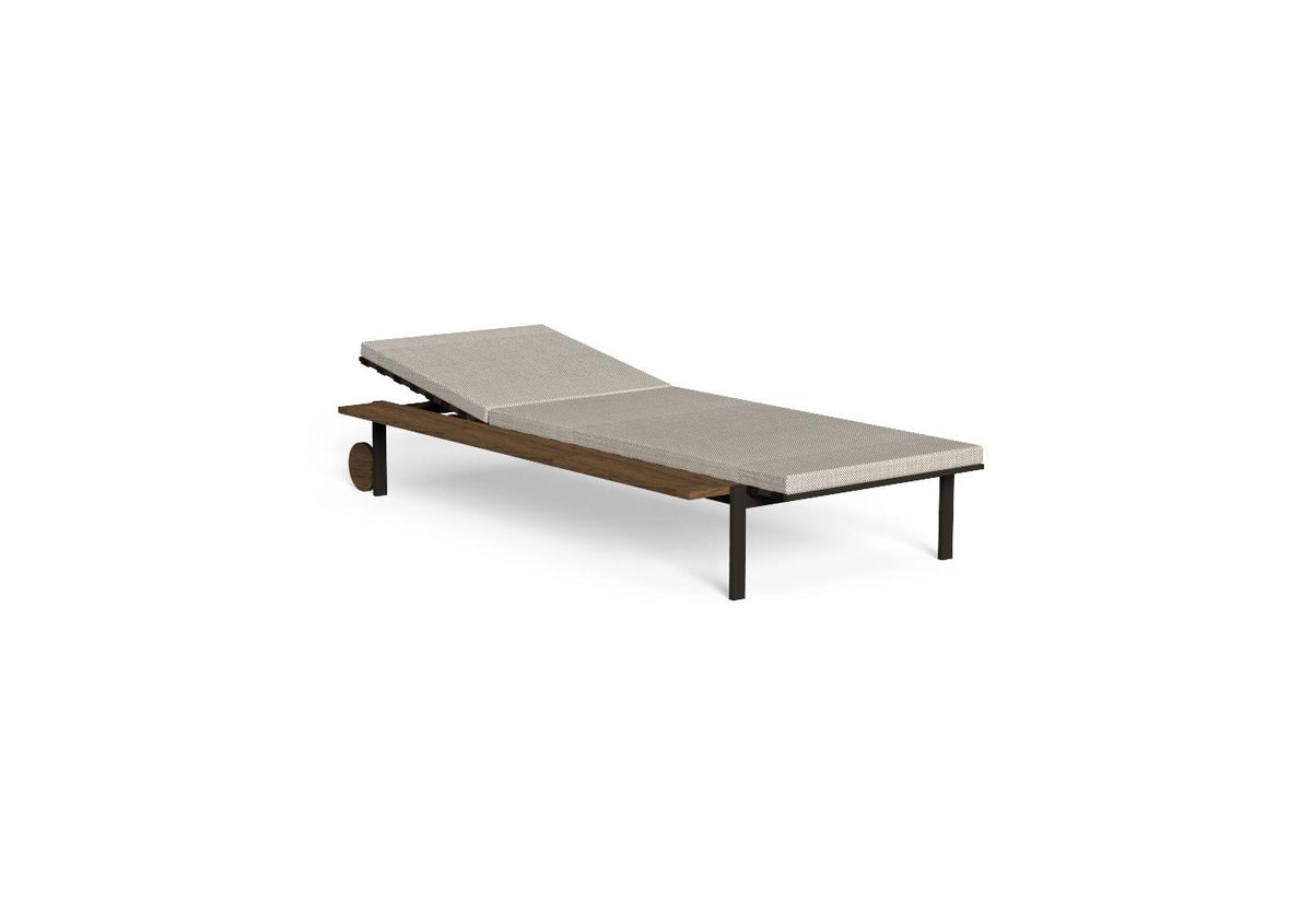 Finish - Mokka Frame Beige Cushion