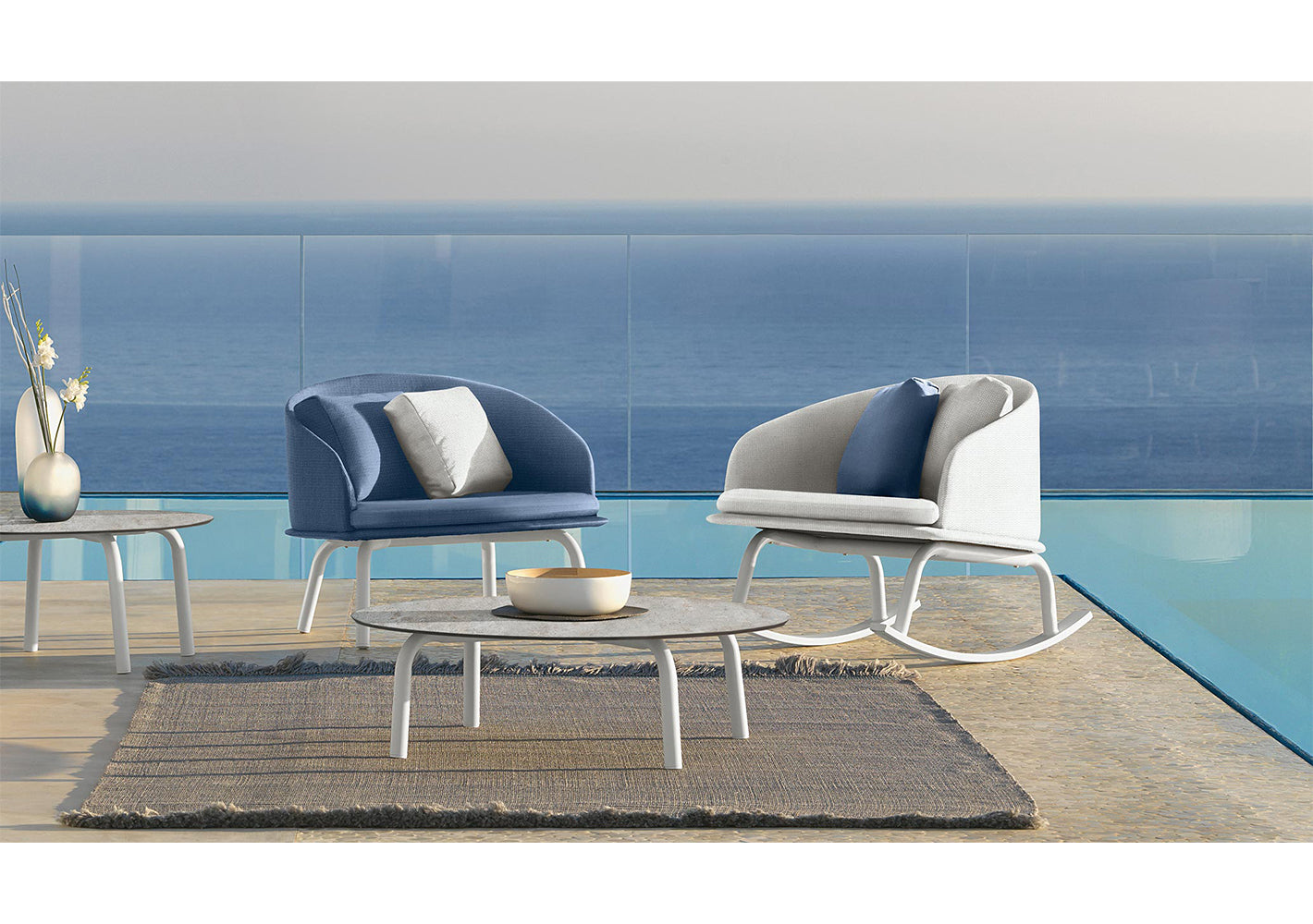 CleoSoft//Alu Round Coffee Table Big