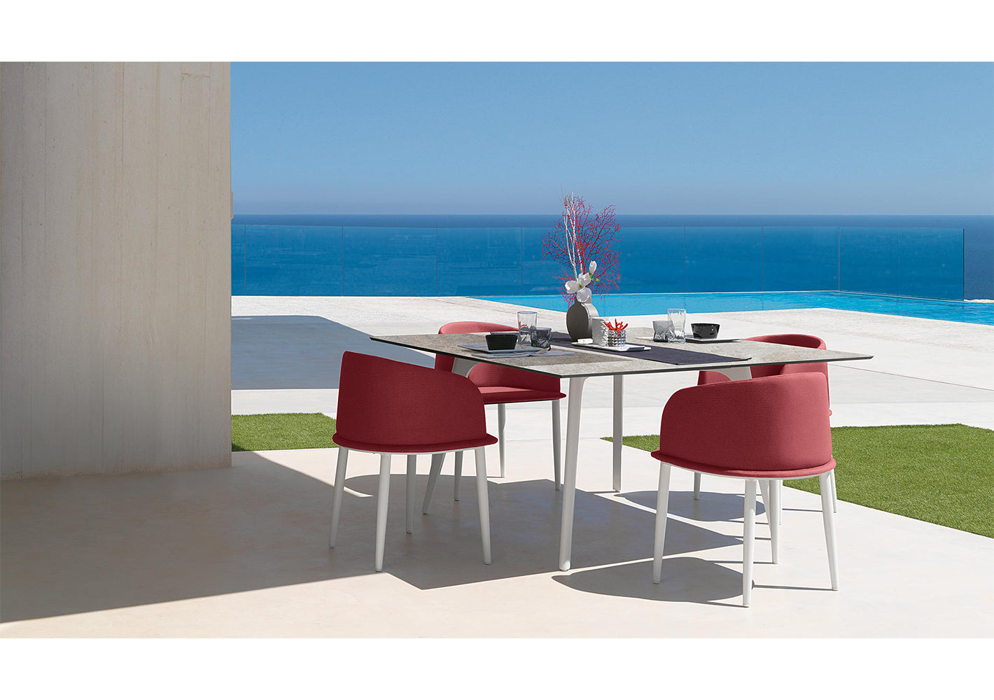 CleoSoft//Alu Square Dining Table