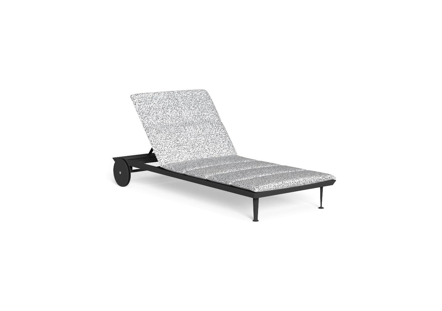 Finish - Graphite Frame White Cool Grey Cushions