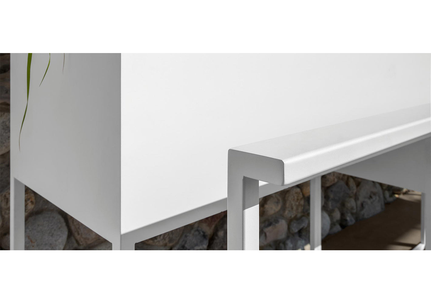 Path Planter + Handrail H85
