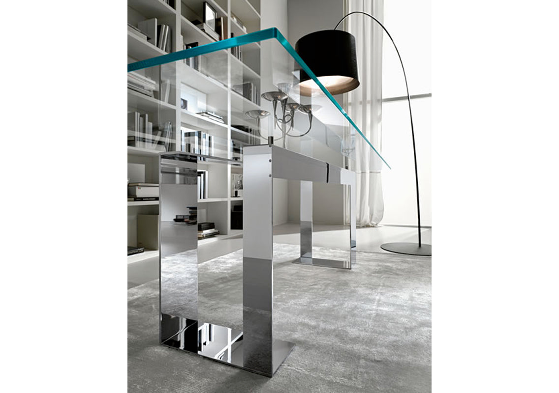 Miles Dining Table