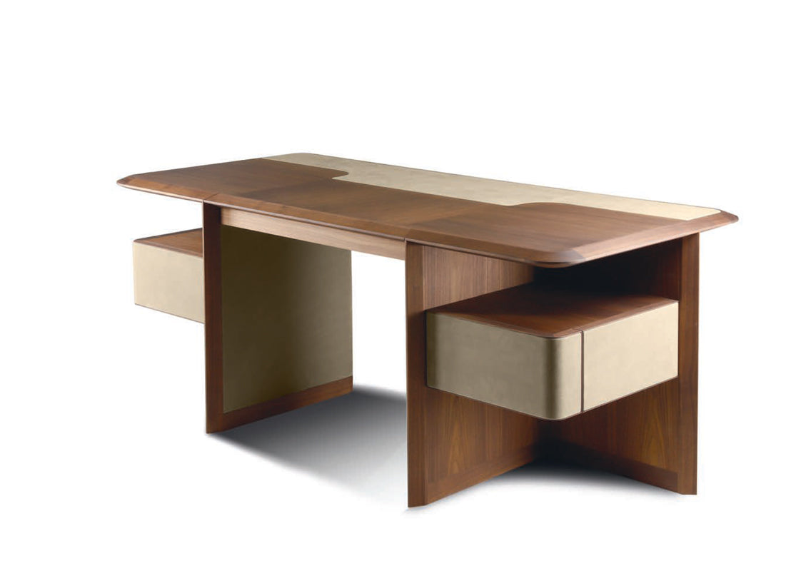 Bruce Desk
