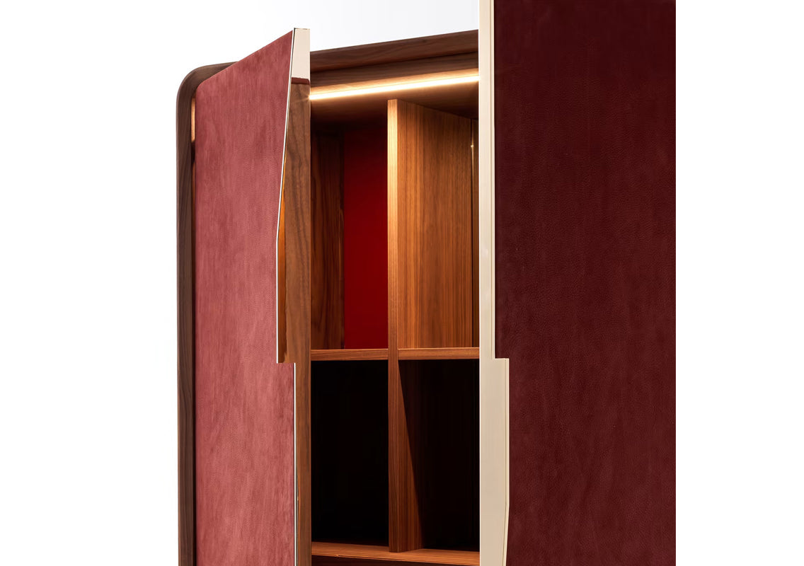 Chantal Bar Cabinet
