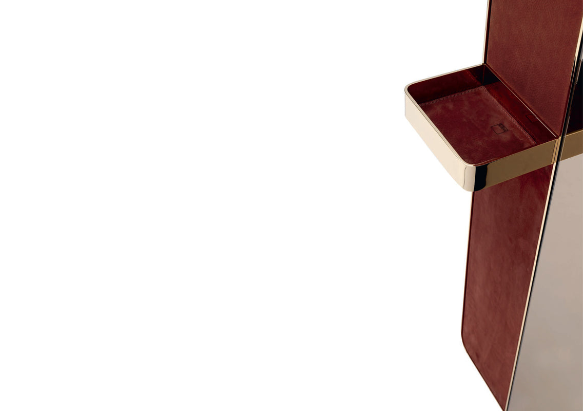 Ginette Mirror