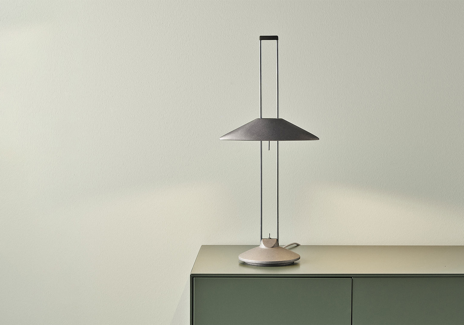 Regina T Table Lamp