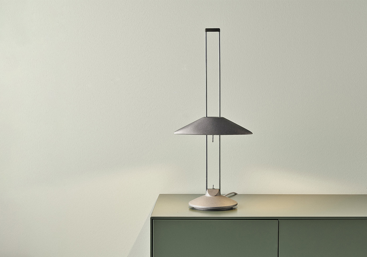 Regina T Table Lamp