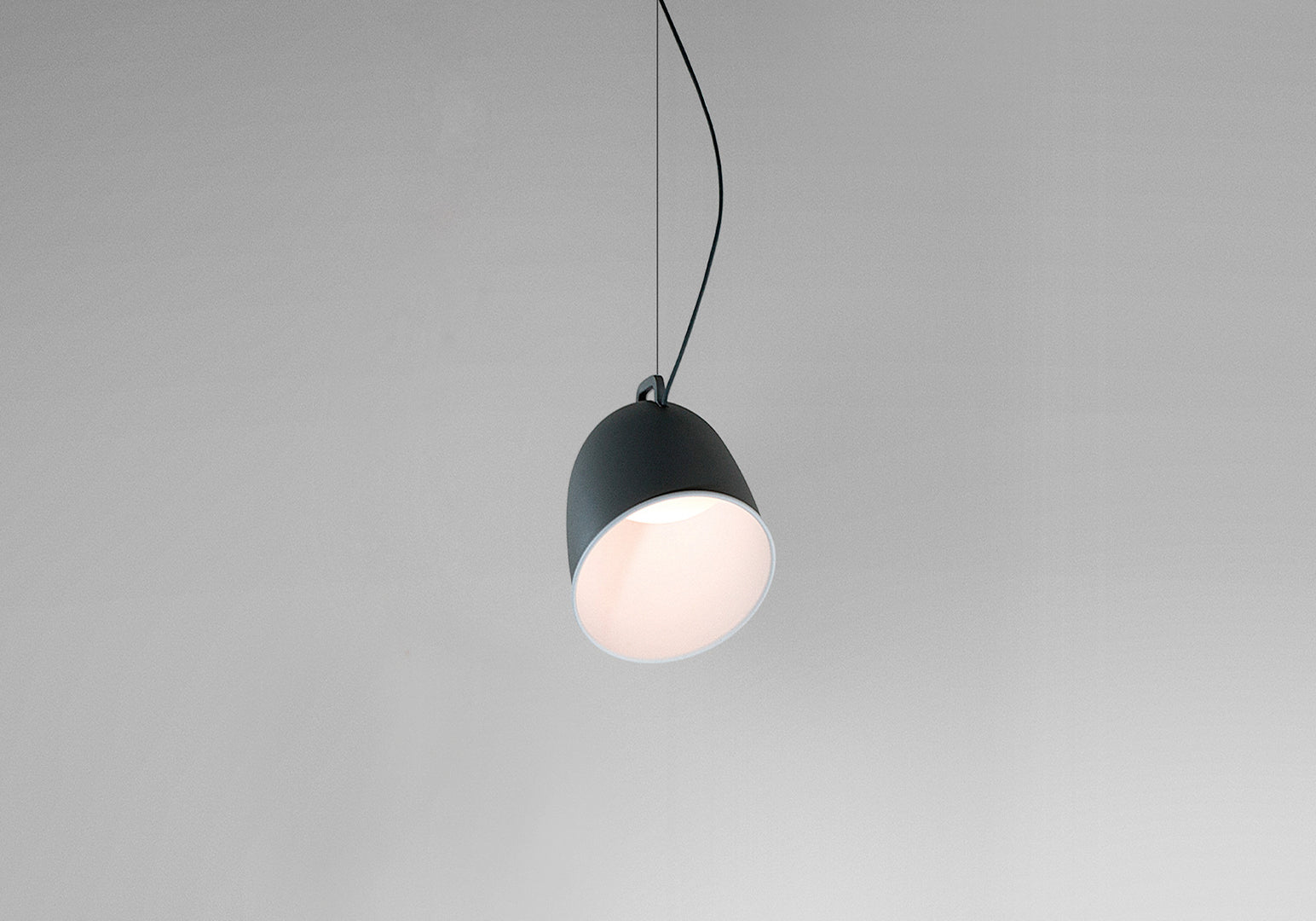 Scout S40 Suspended Lamp
