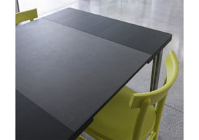 Ma.Re Rectangular Dining Table