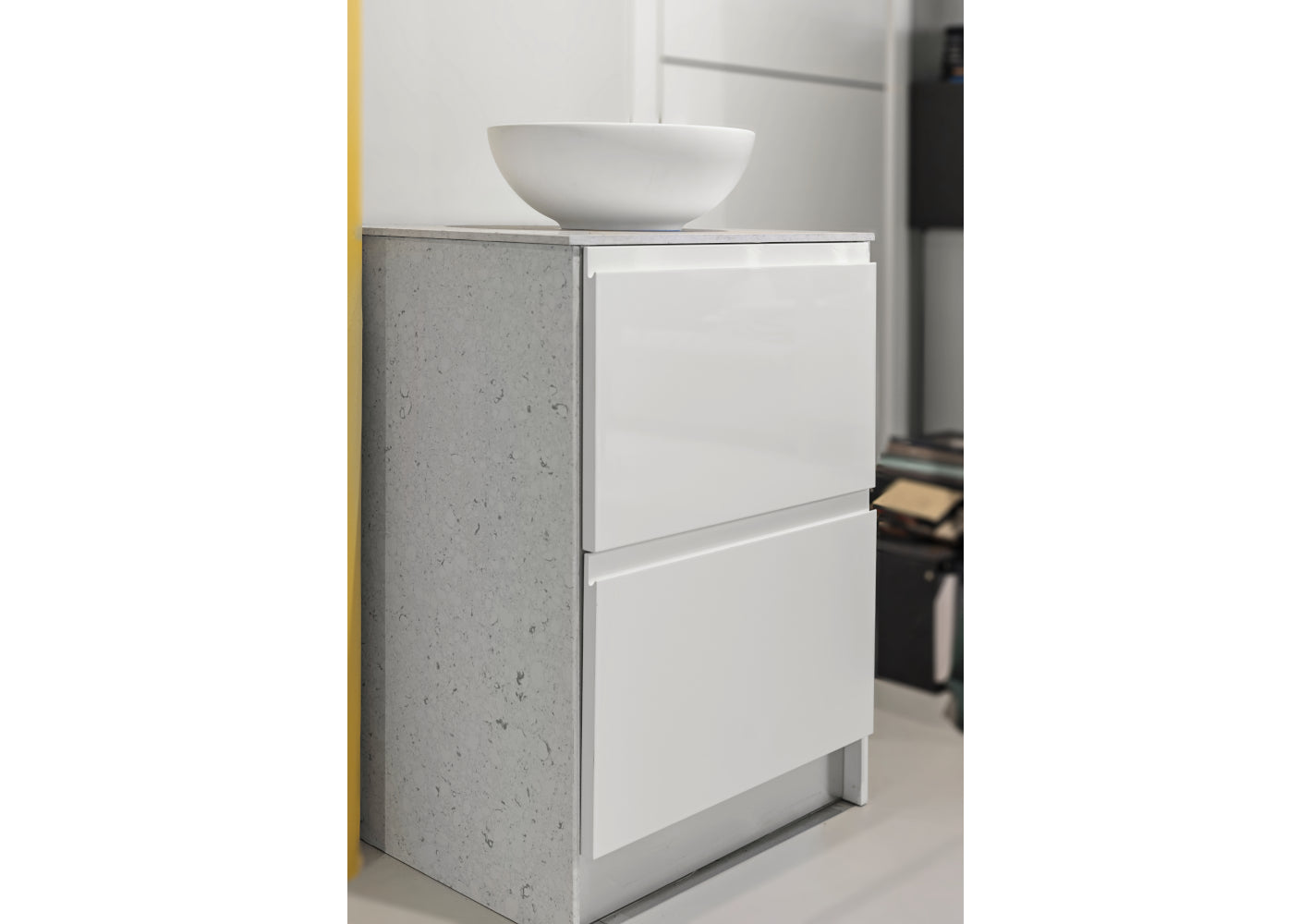 Interni Vanity Cabinet Display with Tecnoril® Vessel