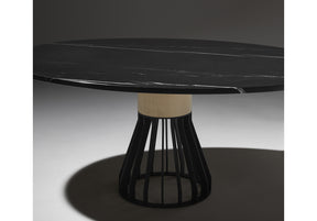 Mewoma Dining Table