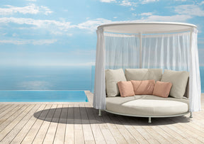 Coral Daybed