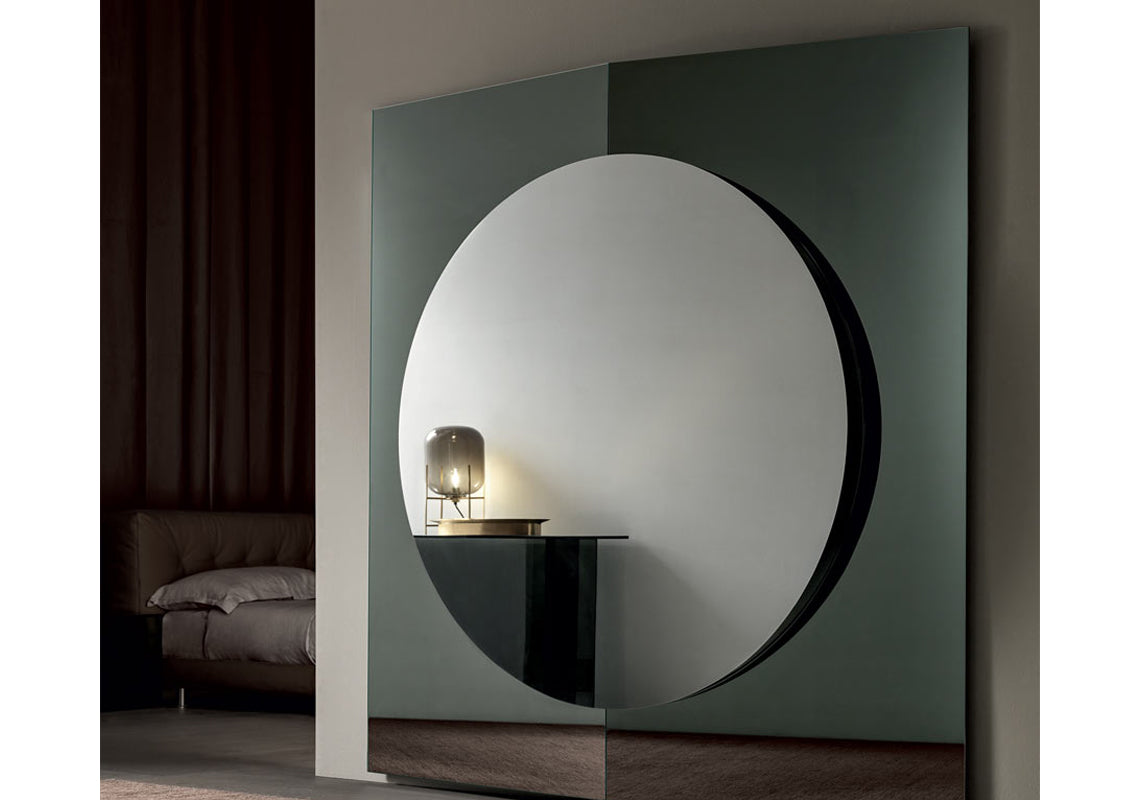 Central Wall Mirror