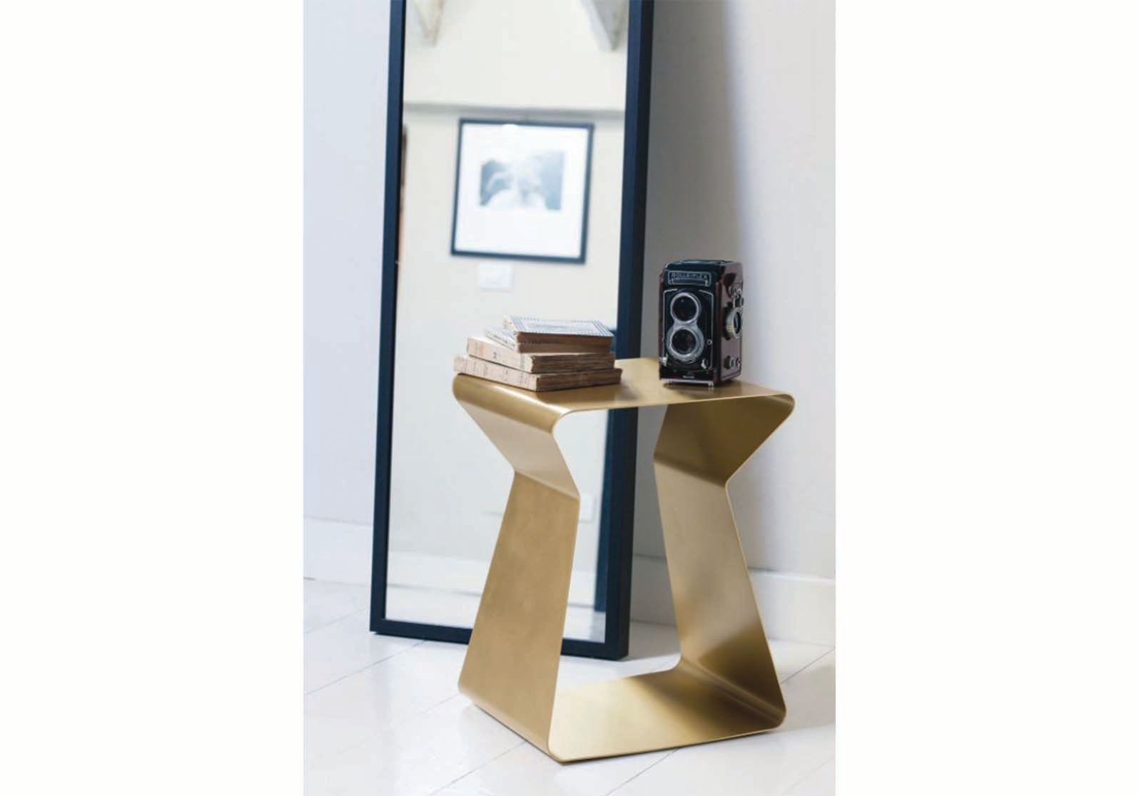 Kito Coffee / Side Table