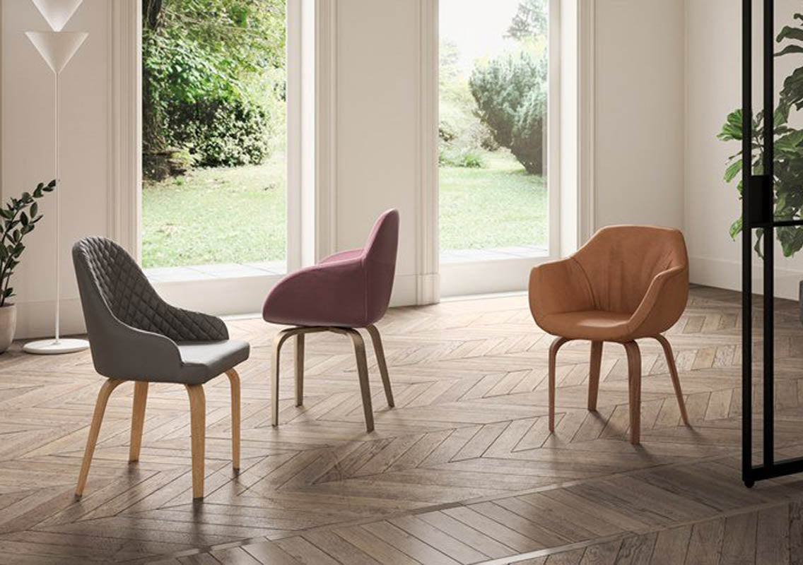 Atena Armchair